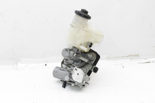 Lexus xe30 300h brake - lexus,