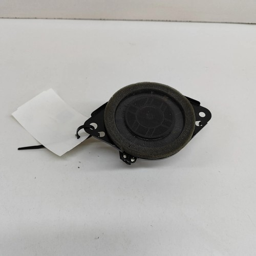 Lexus l10 dash - in-dash, speakers