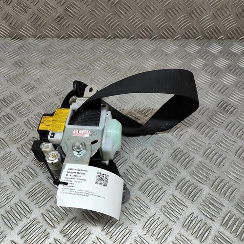 Lexus l10 seat belt rear - lexus,