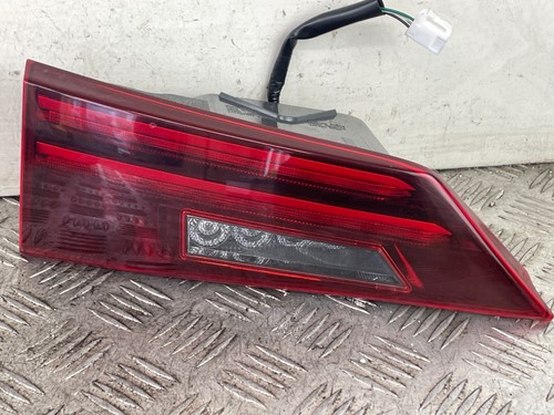 2015 lexus iii taillight - is,