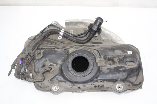 Lexus 250h fuel tank - lexus,